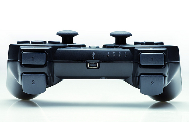 Die Evolution des PlayStation Controllers